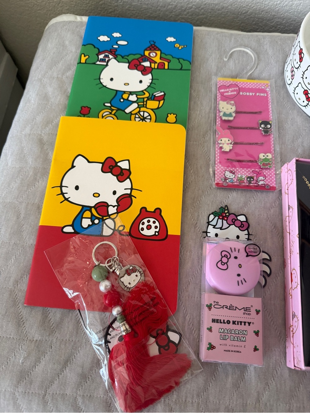 Hello Kitty Bundle New - Picture 2 of 5